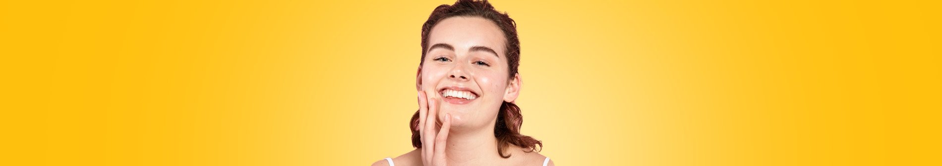 Καφέ κηλίδες στο πρόσωπο & συμβουλές φροντίδας με βιταμίνη C