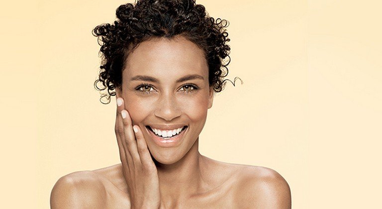 Πώς να περιποιηθείτε την ευαίσθητη επιδερμίδα