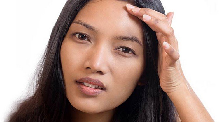 Πώς να περιποιηθείτε την ξηρή επιδερμίδα