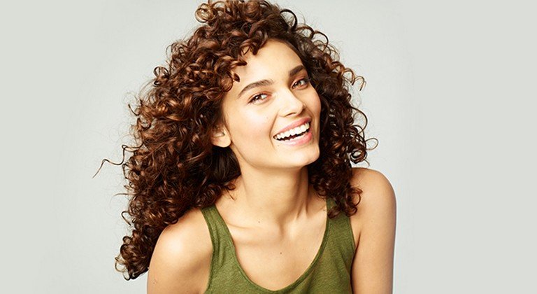 Τα 5 οφέλη του λαδιού μαλλιών