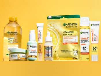 Vitamin C: Περιποίηση του Προσώπου για Λάμψη