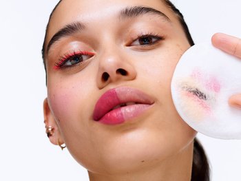 Ντεμακιγιάζ Προσώπου